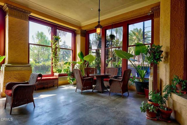 99 S Raymond Avenue 206, Pasadena, CA 91105