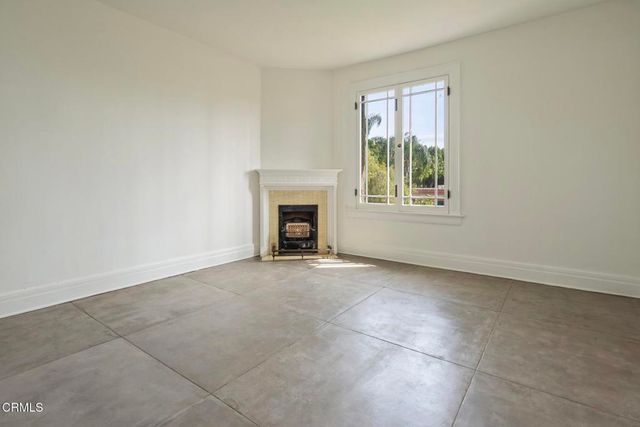 99 S Raymond Avenue 206, Pasadena, CA 91105