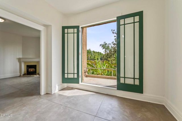 99 S Raymond Avenue 206, Pasadena, CA 91105