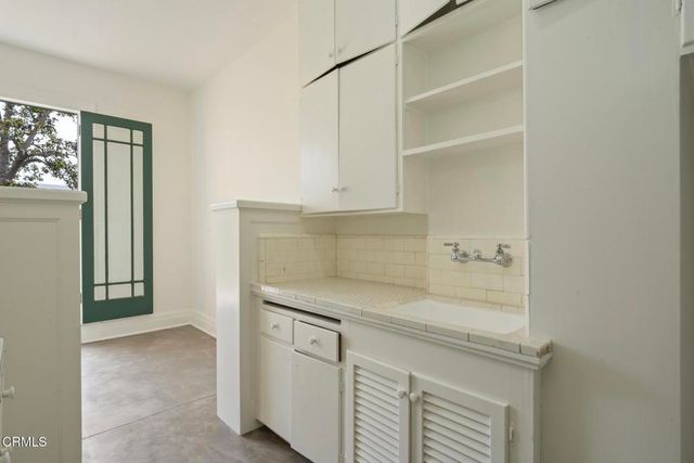 99 S Raymond Avenue 206, Pasadena, CA 91105