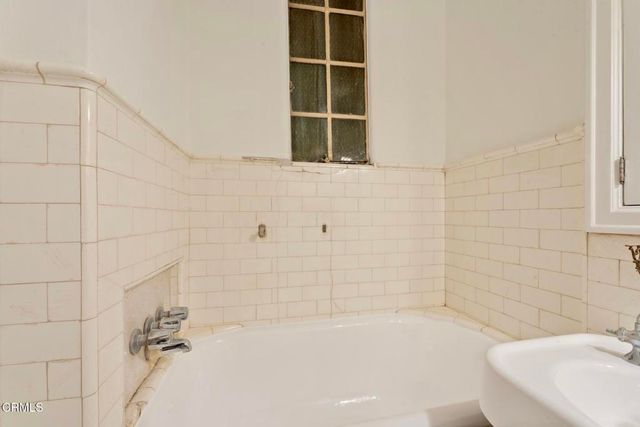 99 S Raymond Avenue 206, Pasadena, CA 91105