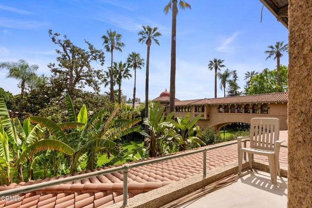 99 S Raymond Avenue 206, Pasadena, CA 91105