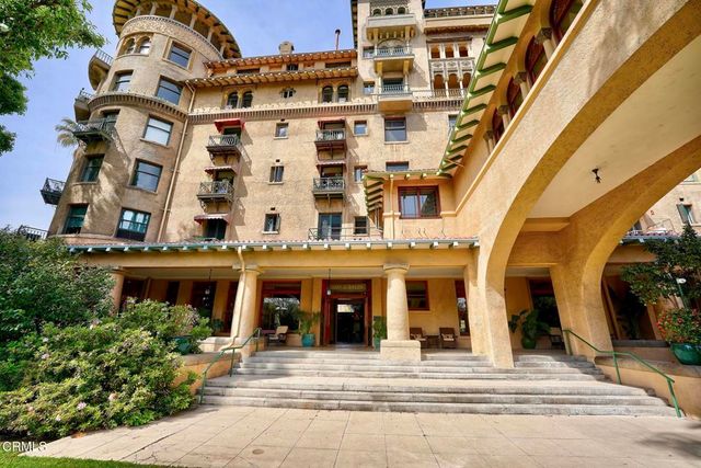 99 S Raymond Avenue 206, Pasadena, CA 91105