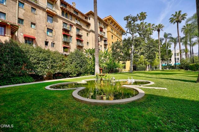 99 S Raymond Avenue 206, Pasadena, CA 91105