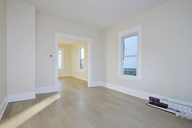 3335 Sheridan Avenue N, Minneapolis, MN 55412