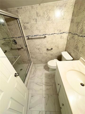 5201 NW 7th St 411, Miami, FL 33126