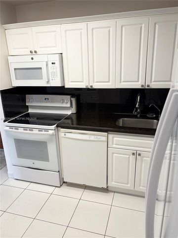 5201 NW 7th St 411, Miami, FL 33126