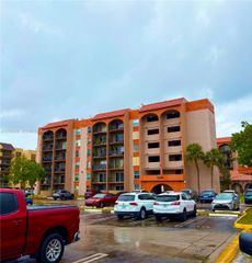 5201 NW 7th St 411, Miami, FL 33126
