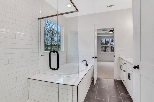 2251 Coffee Lane, Hoschton, GA 30548