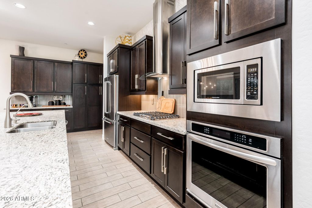 Image 16 of property listing at 27000 N ALMA SCHOOL Parkway 1042, Scottsdale, AZ 85262