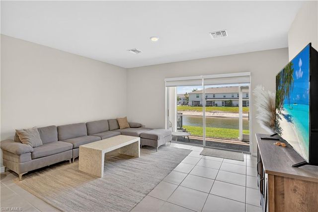 15396 Wildflower CIR, Naples, FL 34119