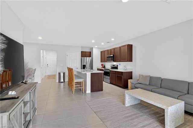 15396 Wildflower CIR, Naples, FL 34119