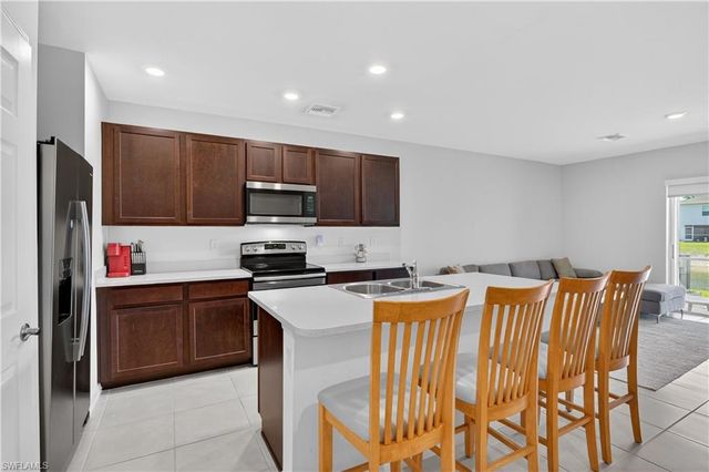 15396 Wildflower CIR, Naples, FL 34119