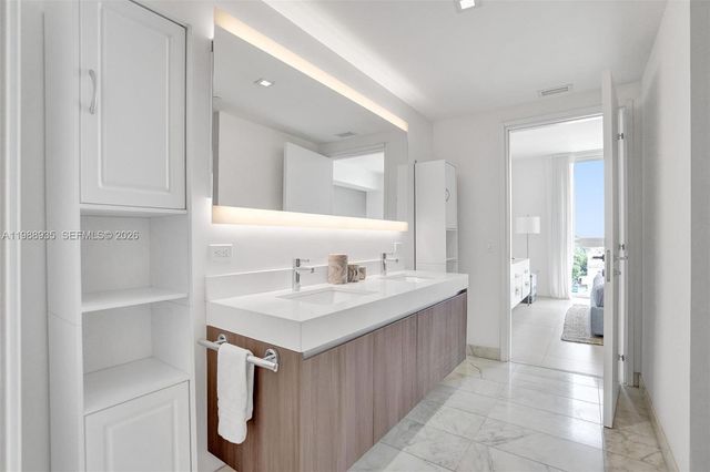 401 N Birch Rd 513, Fort Lauderdale, FL 33304