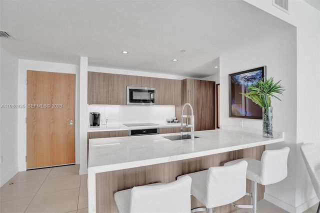 401 N Birch Rd 513, Fort Lauderdale, FL 33304