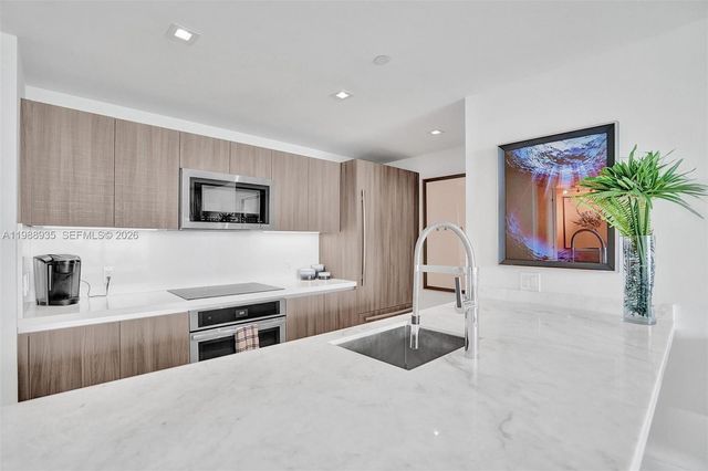 401 N Birch Rd 513, Fort Lauderdale, FL 33304