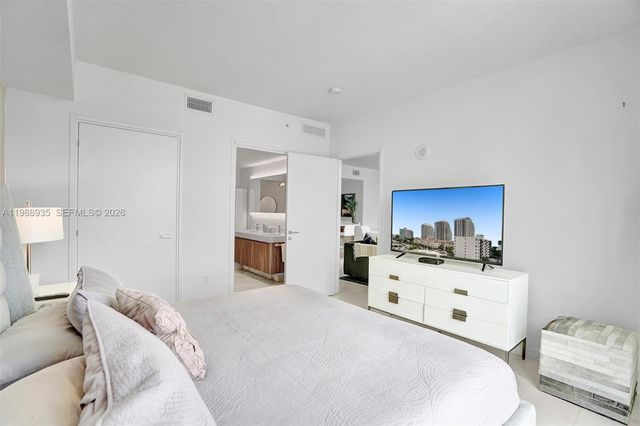 401 N Birch Rd 513, Fort Lauderdale, FL 33304