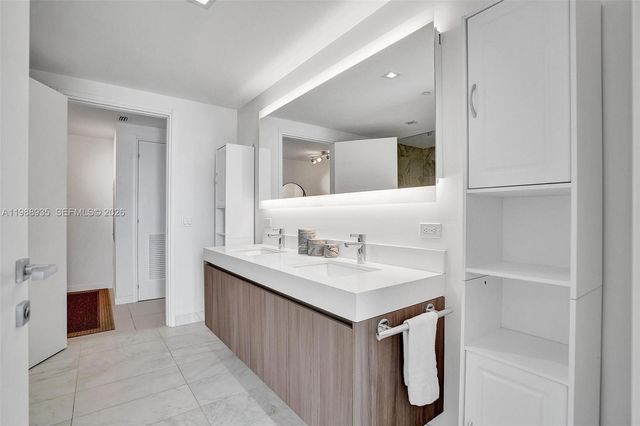 401 N Birch Rd 513, Fort Lauderdale, FL 33304