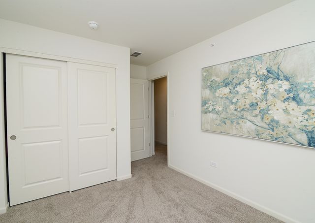 2202 Venture Drive, Schaumburg, IL 60173