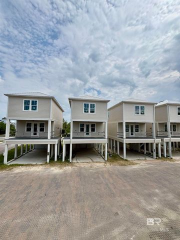 951 W Lagoon Avenue A, Gulf Shores, AL 36542