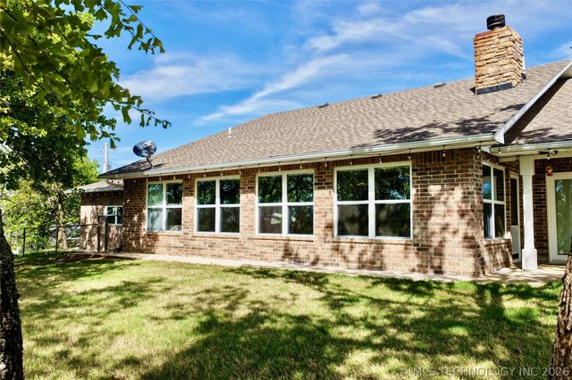 324 Falcon Lane, Eufaula, OK 74432