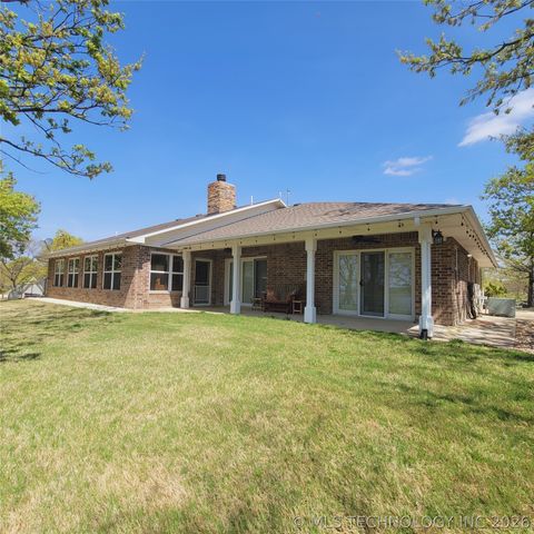 324 Falcon Lane, Eufaula, OK 74432