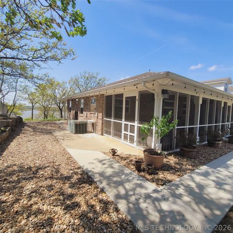 324 Falcon Lane, Eufaula, OK 74432