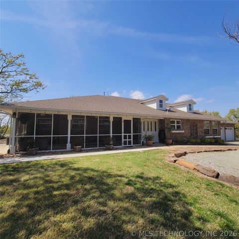 324 Falcon Lane, Eufaula, OK 74432
