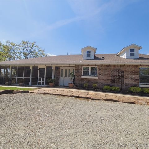 324 Falcon Lane, Eufaula, OK 74432