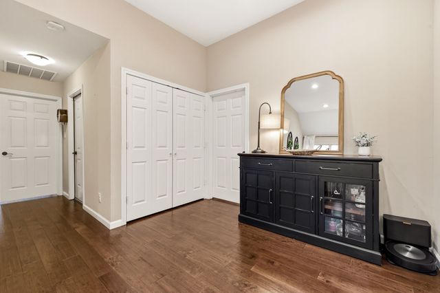 2215 Dallas Drive, Carrollton, TX 75006