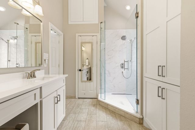 2215 Dallas Drive, Carrollton, TX 75006
