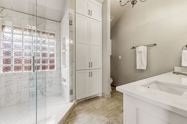 2215 Dallas Drive, Carrollton, TX 75006