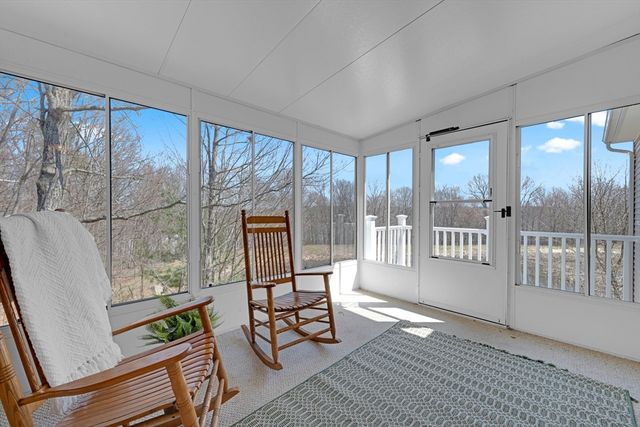 156 Hillside Village Dr 156, West Boylston, MA 01583