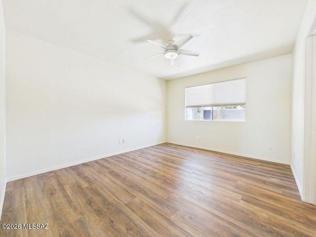 1285 S Lynx Drive, Tucson, AZ 85713