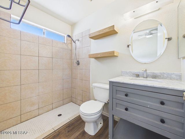 1285 S Lynx Drive, Tucson, AZ 85713