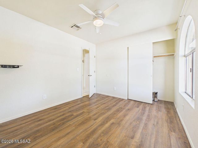 1285 S Lynx Drive, Tucson, AZ 85713