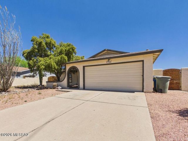 1285 S Lynx Drive, Tucson, AZ 85713