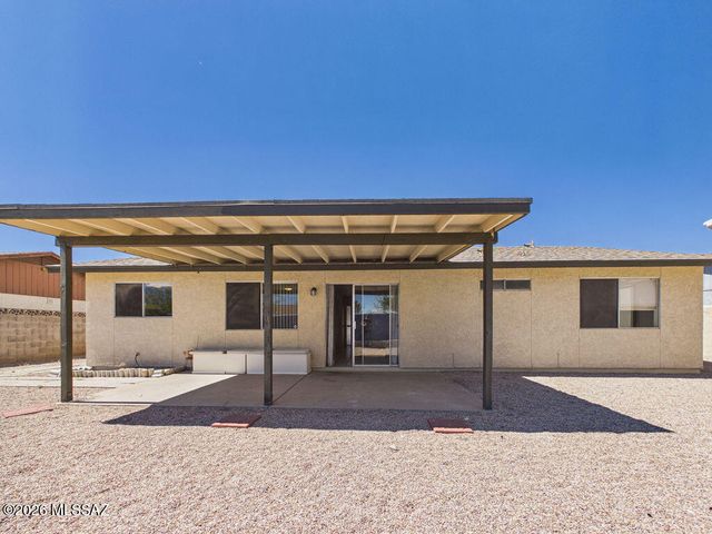 1285 S Lynx Drive, Tucson, AZ 85713