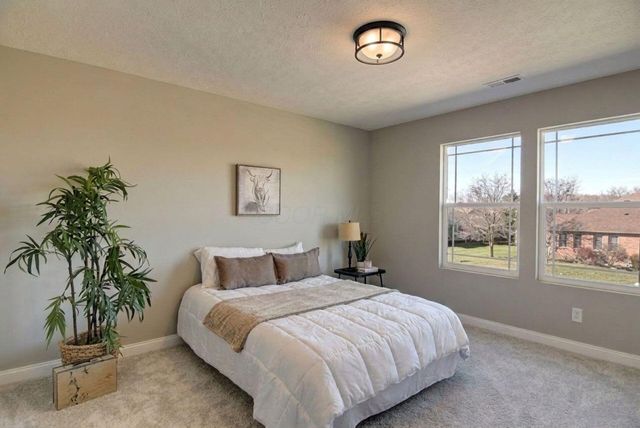 1612 Whispering Pine Lane, Bellefontaine, OH 43311