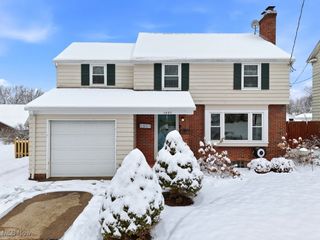 1007 27th Street NE, Canton, OH 44714