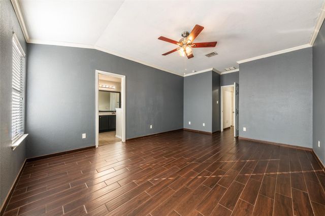 207 Baldwin ST, Hutto, TX 78634
