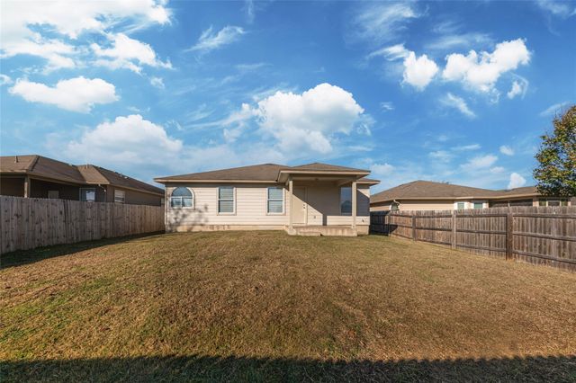 207 Baldwin ST, Hutto, TX 78634