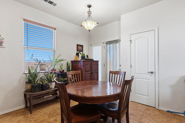 111 Big Sky Avenue SW, Los Lunas, NM 87031