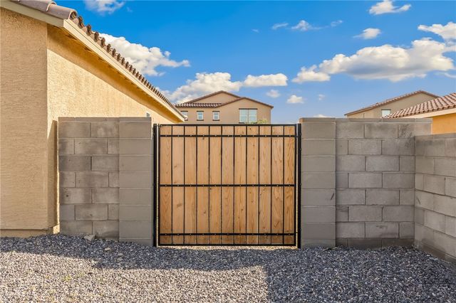 5561 S Glacier Creek Road, Fort Mohave, AZ 86426