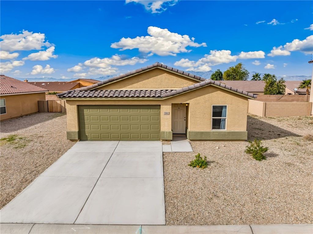 5561 S Glacier Creek Road, Fort Mohave, AZ 86426