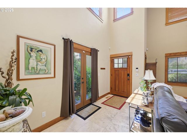 2909 LORD BYRON Pl, Eugene, OR 97408