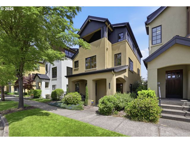 2909 LORD BYRON Pl, Eugene, OR 97408