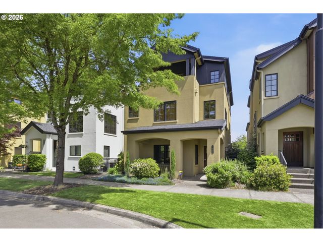 2909 LORD BYRON Pl, Eugene, OR 97408