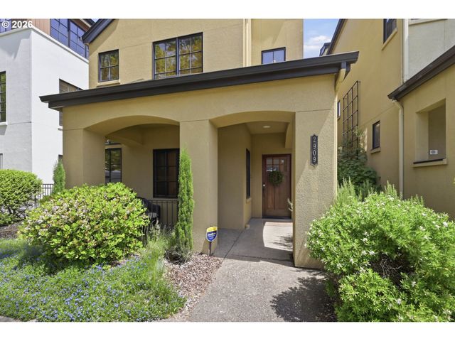 2909 LORD BYRON Pl, Eugene, OR 97408