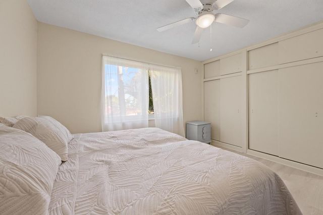 3205 SE 7th Street 206, Pompano Beach, FL 33062